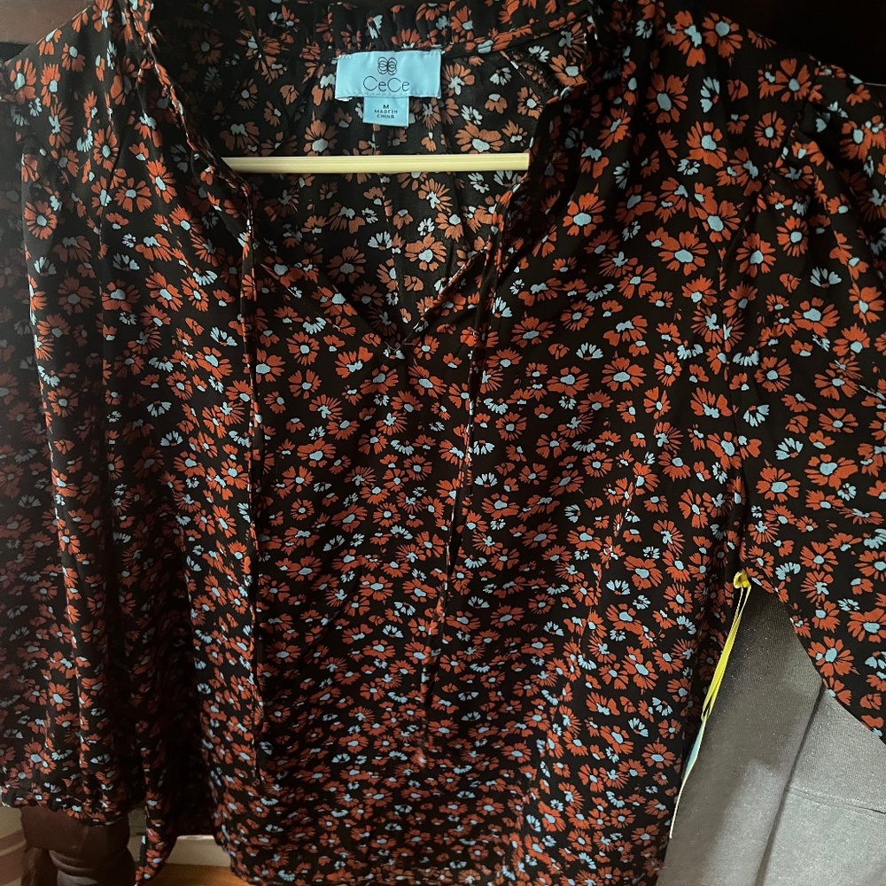 NWT Cece Blouse